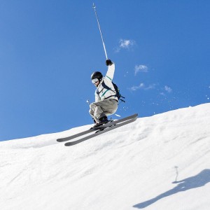 开云体育平台-跨越峡谷与球场，当Faker的十二连冠遇见巴塞罗那的极限挑战，当电竞神话Faker加冕十二冠王，遇见巴塞罗那的百年竞技之魂